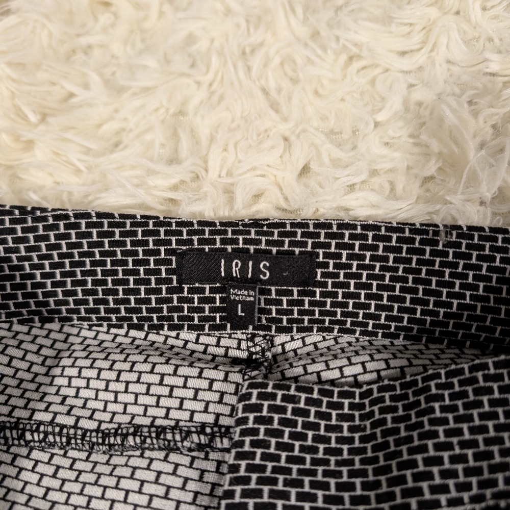 Iris Monochrome Women's Bag